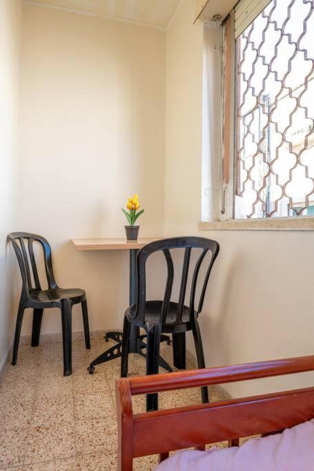 Qiryat Ata טאוב דירות אירוח, אירוח מכל הלב, דירה גדולה ופרטית, ניתן להגיע בכל שעות היממה! Hospitality From The Heart, A Large And Private Accommodation Apartment, Available 24 Hours! المظهر الخارجي الصورة
